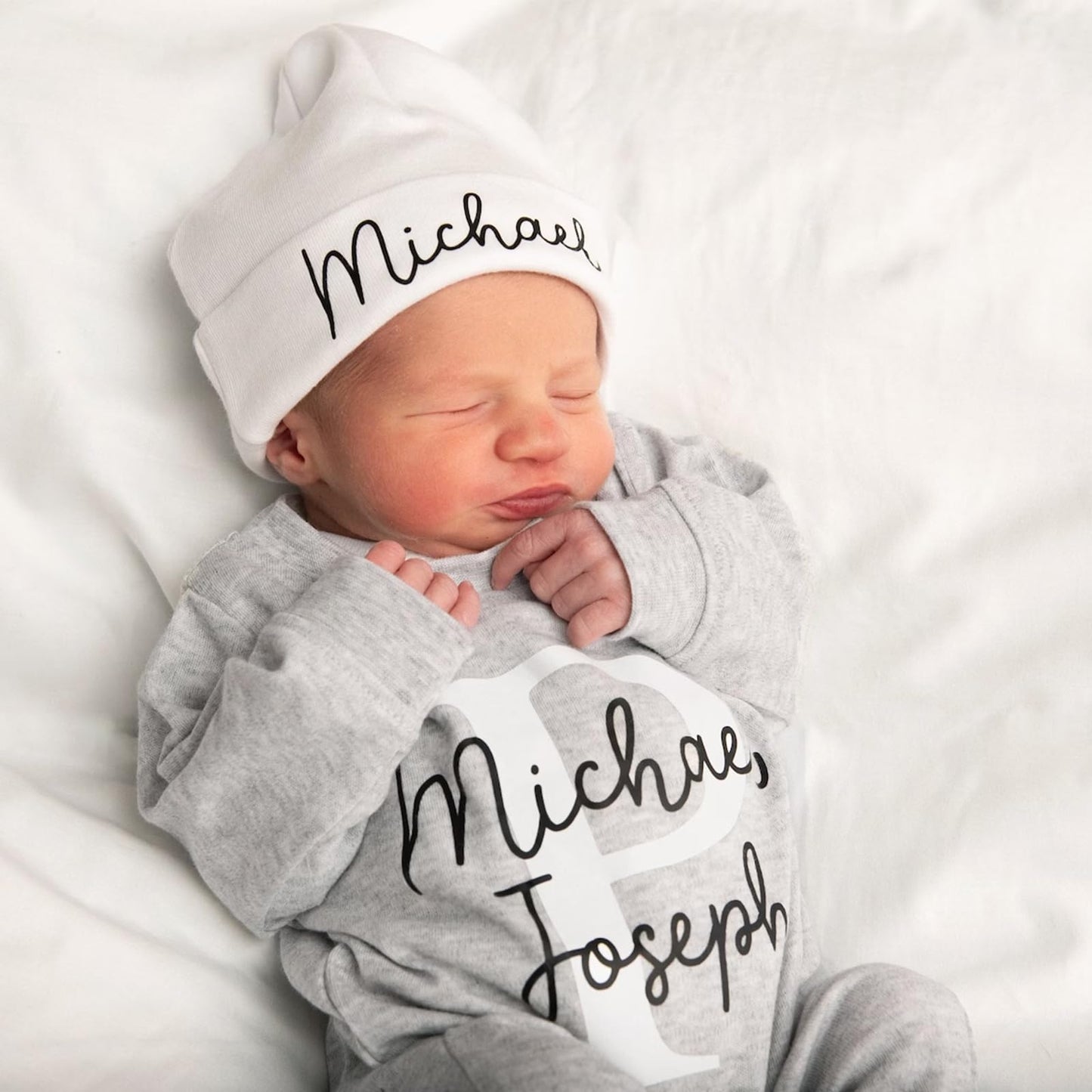 Custom Personalized Newborn Baby Coming Home Outfit with Monogrammed Sleeper, Custom Embroidered Romper and Hat Set for Baby Girl and Boy - Perfect Baby Shower Gift (Style 1)